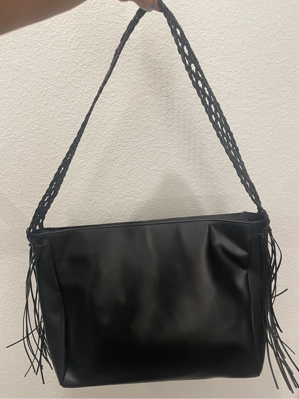 DESMO - Black Italian Leather Braided-Handle Shoulder Bag with Fringe Trim